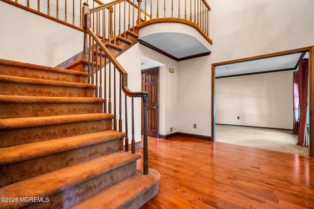 1652 White Water Court, Toms River, NJ 08755