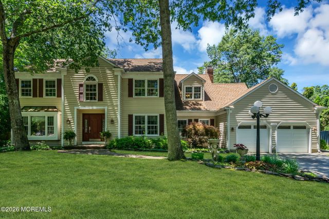 1652 White Water Court, Toms River, NJ 08755