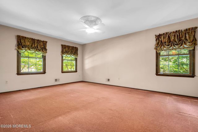 1652 White Water Court, Toms River, NJ 08755