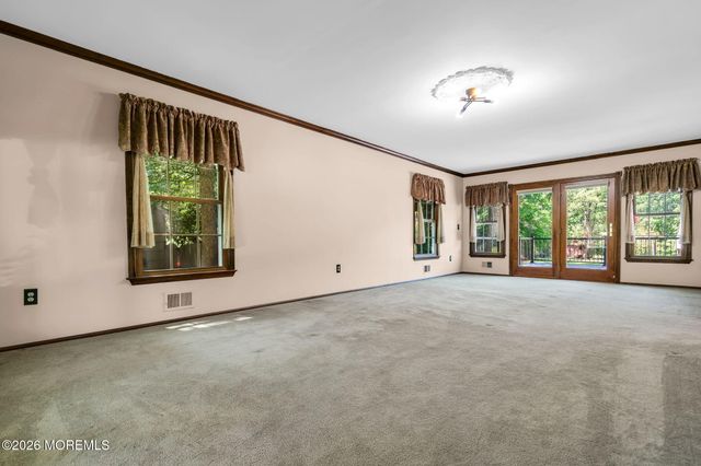 1652 White Water Court, Toms River, NJ 08755
