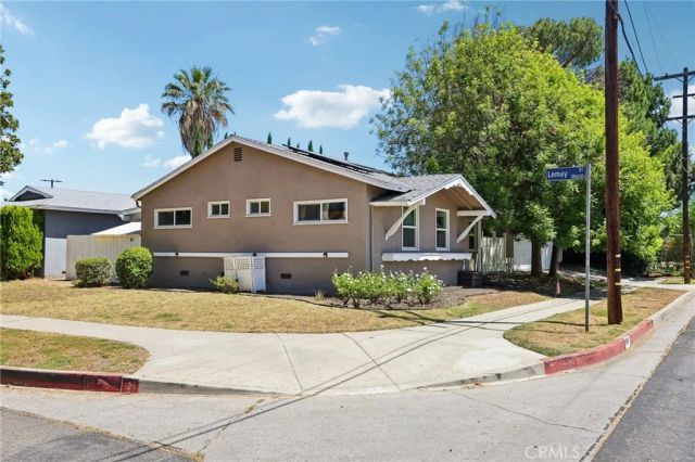 6616 Yolanda Avenue, Reseda, CA 91335
