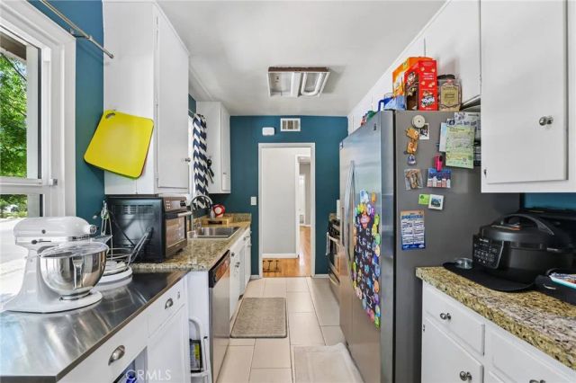 6616 Yolanda Avenue, Reseda, CA 91335