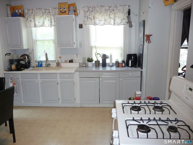 211 Nicoll Street, New Haven, CT 06511