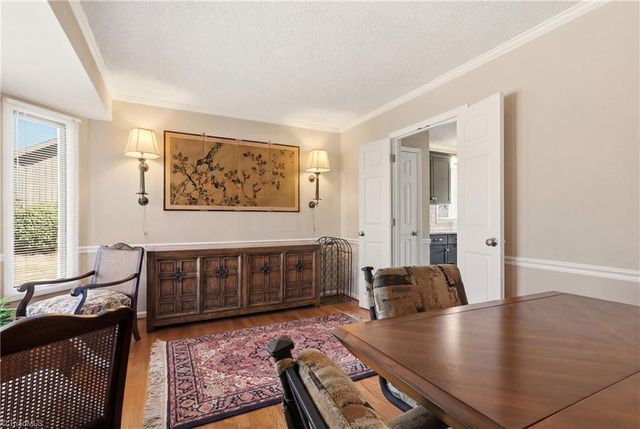 270 Ridgehaven Drive, Winston-salem, NC 27104