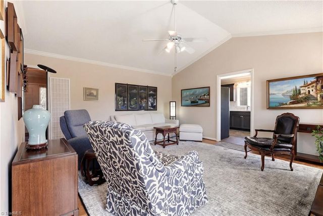 270 Ridgehaven Drive, Winston-salem, NC 27104