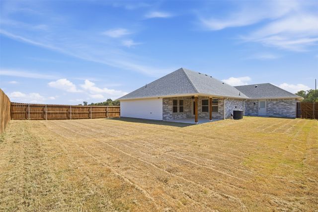 225 Trevor Lane, Greenville, TX 75402