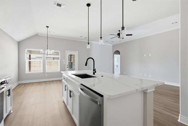 225 Trevor Lane, Greenville, TX 75402