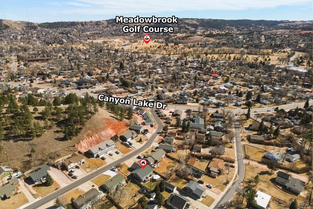 1929 HILLSVIEW DR, Rapid City, SD 57702