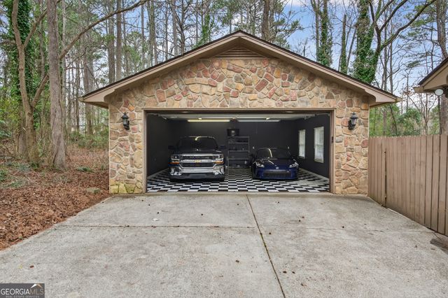 175 Longview Drive, Athens, GA 30605