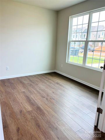 15753 Country House Street, Charlotte, NC 28273