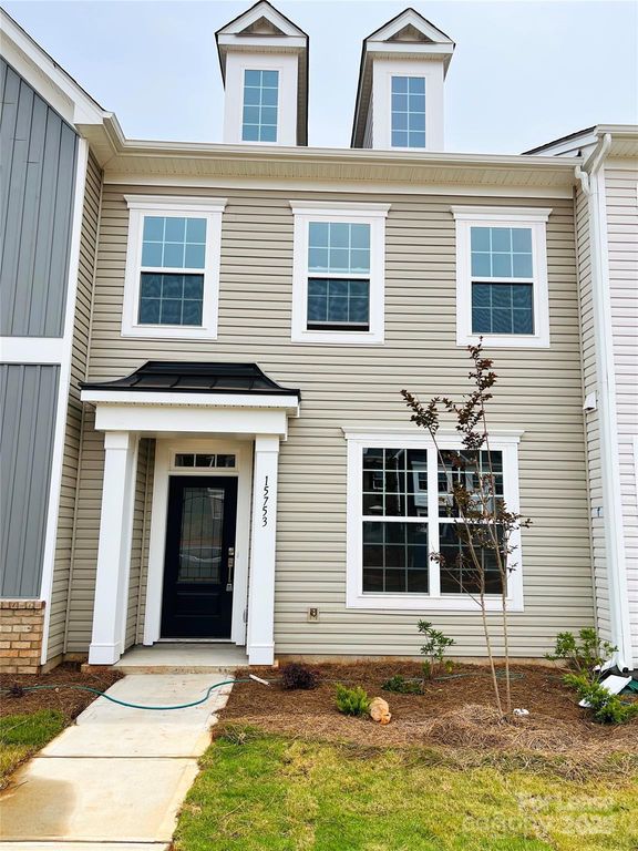 15753 Country House Street, Charlotte, NC 28273