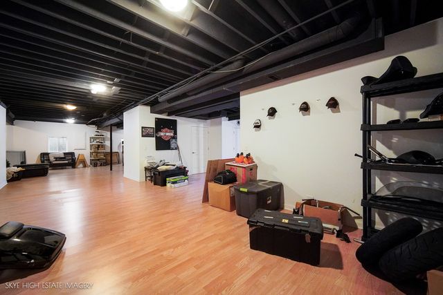 1286 Dorr Drive, Sugar Grove, IL 60554