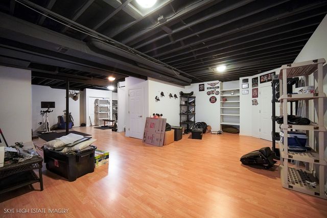 1286 Dorr Drive, Sugar Grove, IL 60554