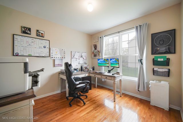 1286 Dorr Drive, Sugar Grove, IL 60554