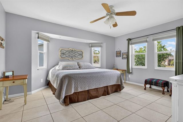 881 RIVIERA LANE NW, Port Charlotte, FL 33948