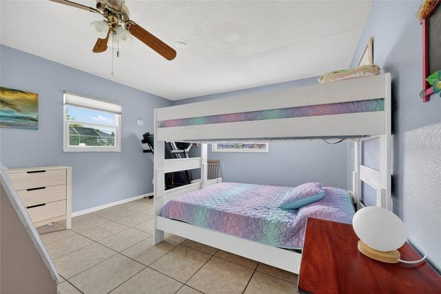 881 RIVIERA LANE NW, Port Charlotte, FL 33948