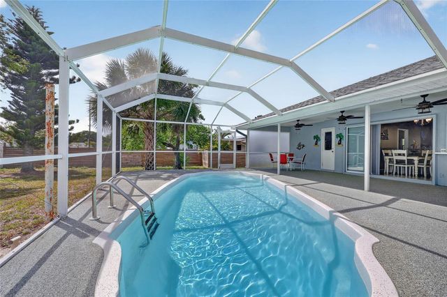 881 RIVIERA LANE NW, Port Charlotte, FL 33948