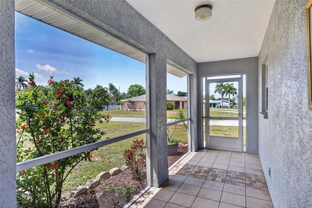 881 RIVIERA LANE NW, Port Charlotte, FL 33948