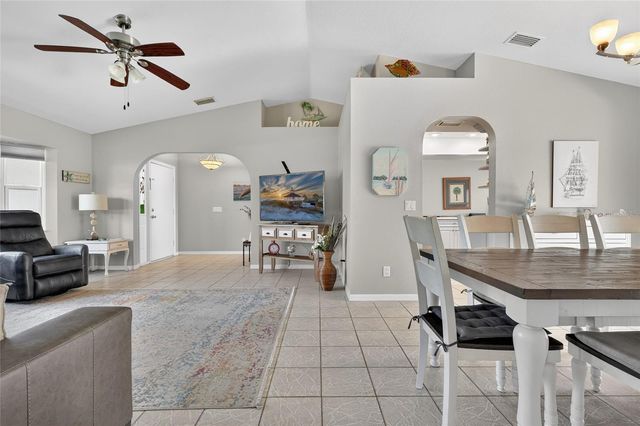 881 RIVIERA LANE NW, Port Charlotte, FL 33948
