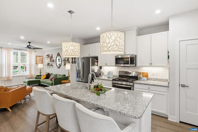 1946 LOIS LN, Charlottesville, VA 22911