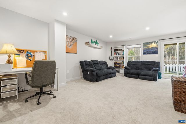 1946 LOIS LN, Charlottesville, VA 22911