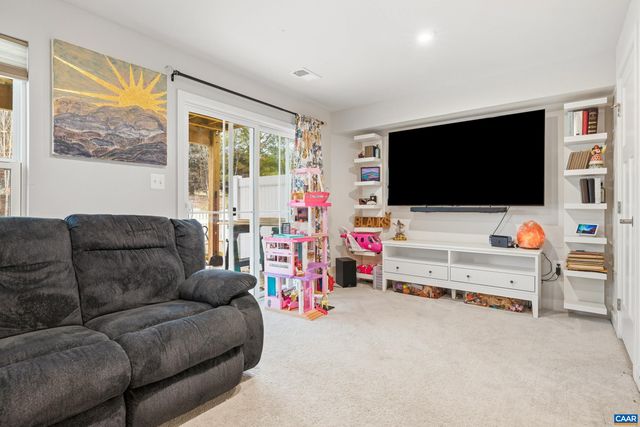 1946 LOIS LN, Charlottesville, VA 22911