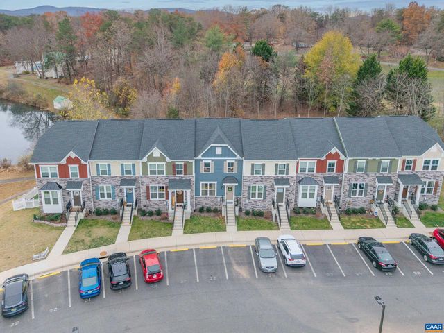 1946 LOIS LN, Charlottesville, VA 22911