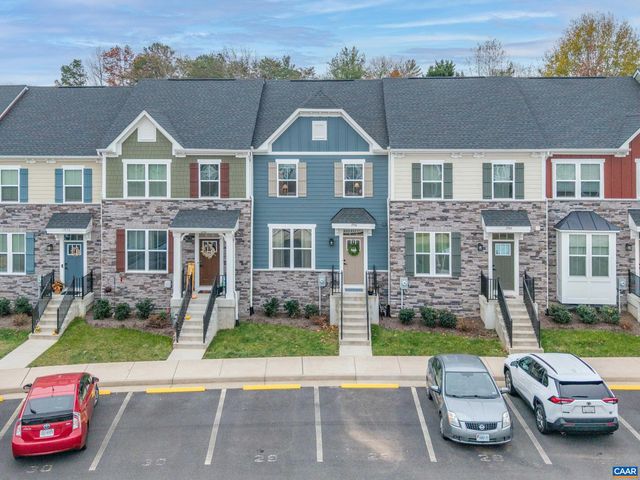 1946 LOIS LN, Charlottesville, VA 22911