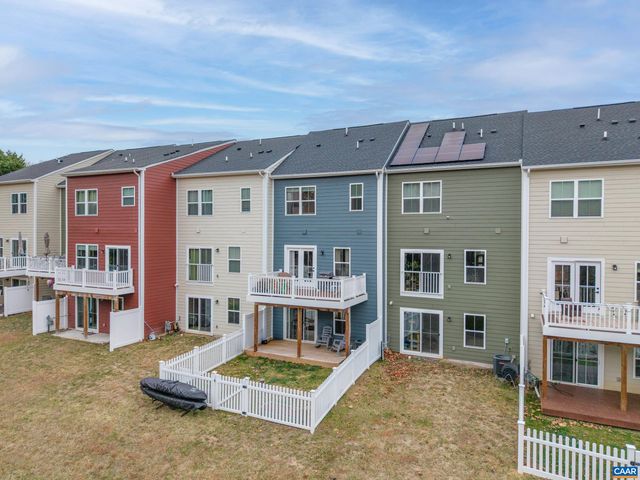 1946 LOIS LN, Charlottesville, VA 22911