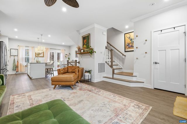 1946 LOIS LN, Charlottesville, VA 22911