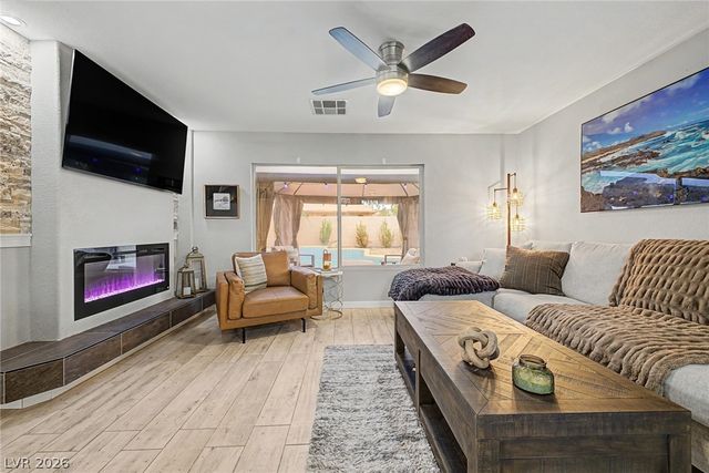 10147 Cupids Dart Street, Las Vegas, NV 89183