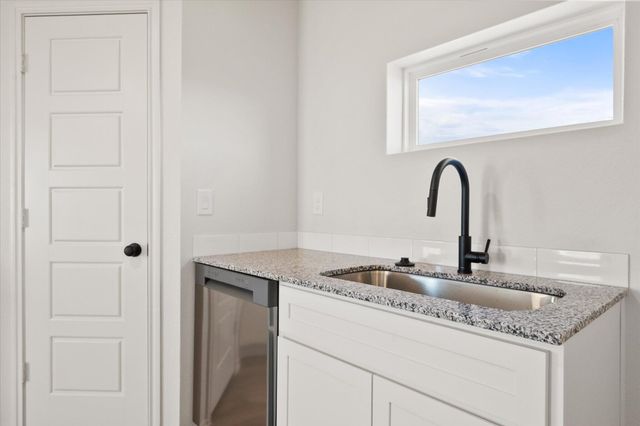 2505 Eureka Avenue, Lubbock, TX 79407