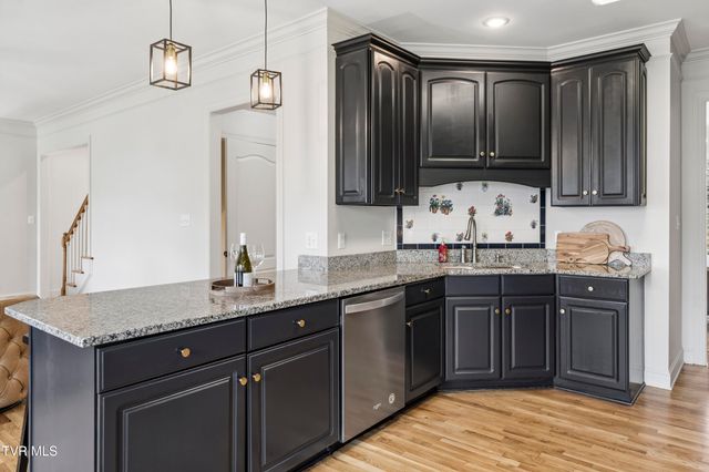 131 Olde Towne Drive, Jonesborough, TN 37659
