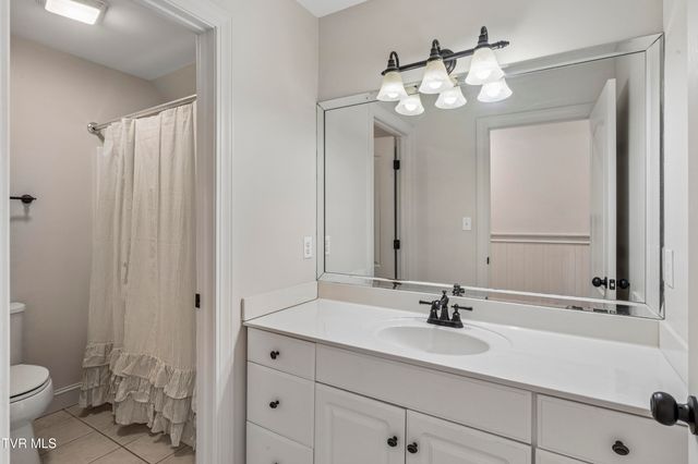 131 Olde Towne Drive, Jonesborough, TN 37659