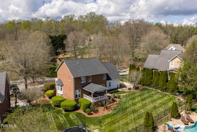 131 Olde Towne Drive, Jonesborough, TN 37659