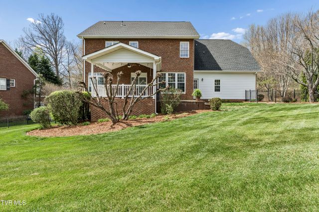 131 Olde Towne Drive, Jonesborough, TN 37659