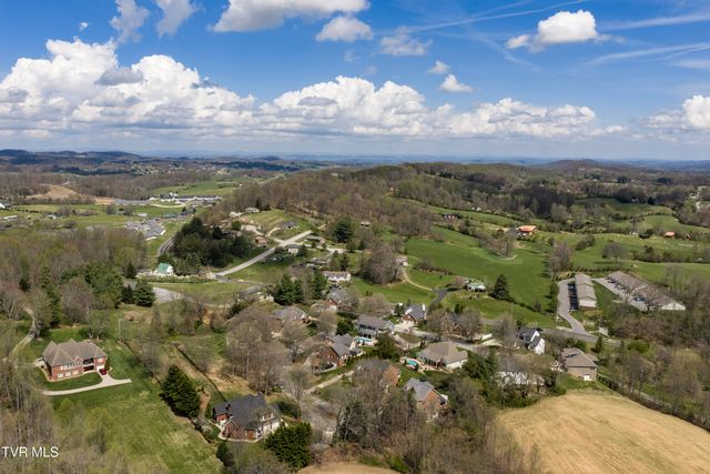 131 Olde Towne Drive, Jonesborough, TN 37659