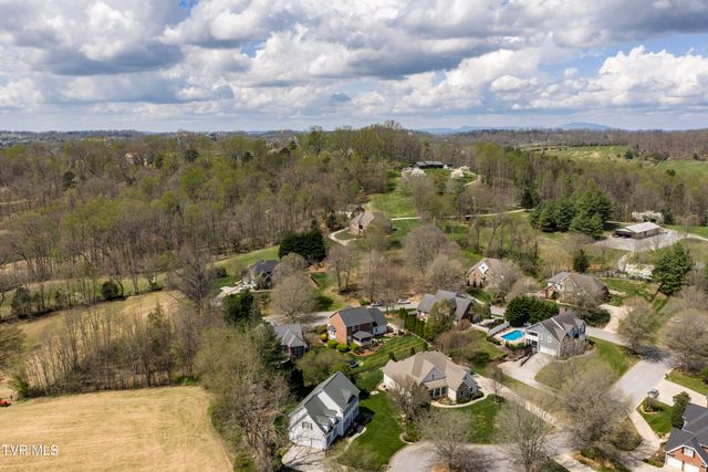 131 Olde Towne Drive, Jonesborough, TN 37659
