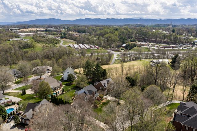 131 Olde Towne Drive, Jonesborough, TN 37659