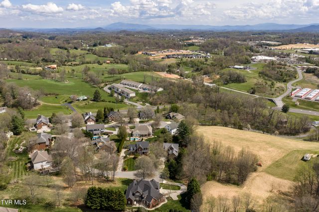 131 Olde Towne Drive, Jonesborough, TN 37659