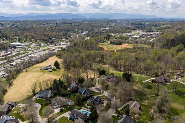 131 Olde Towne Drive, Jonesborough, TN 37659