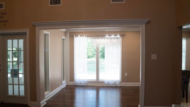 465 Donald Dr, Denham Springs, LA 70726