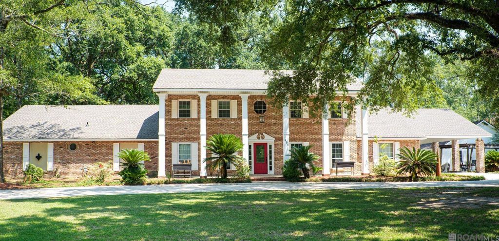 465 Donald Dr, Denham Springs, LA 70726