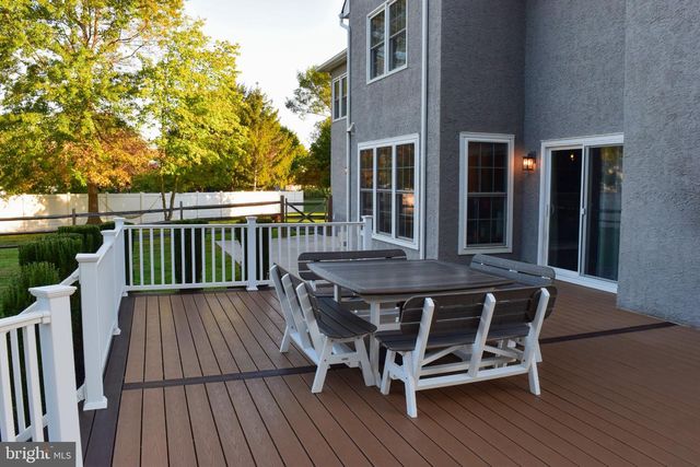 557 SCATTERGOOD CT, Yardley, PA 19067