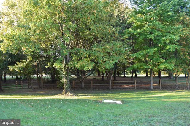 557 SCATTERGOOD CT, Yardley, PA 19067
