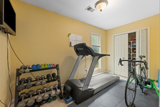 8365 CEDAR BEND CV, Memphis, TN 38018