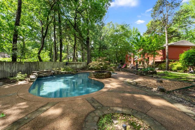 8365 CEDAR BEND CV, Memphis, TN 38018