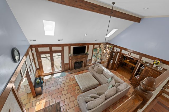 8365 CEDAR BEND CV, Memphis, TN 38018