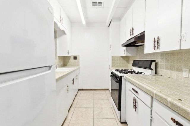 68596 D Street, Cathedral City, CA 92234