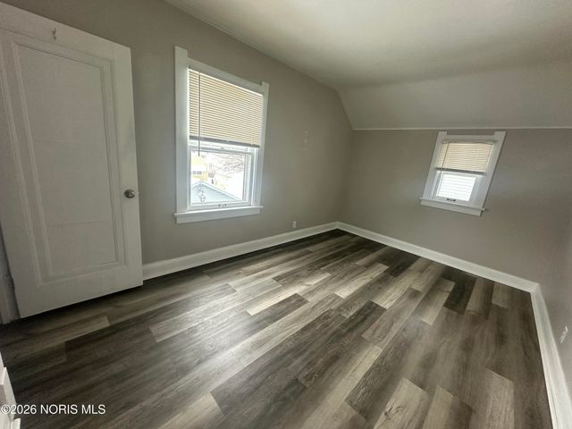 3651 Leybourn Avenue, Toledo, OH 43612